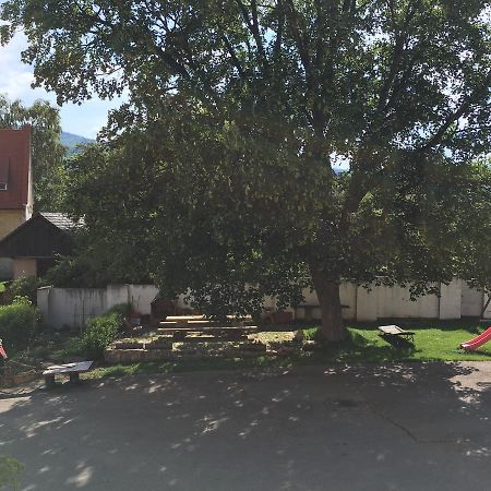 Villa Ubytovani U Horejsich Na Statku Kremze Exterior foto